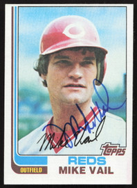 Mike Vail Autographed 1982 Topps Card #194 Cincinnati Reds SKU #263672
