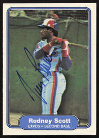 Tim Raines Autographed 1982 Fleer Card #207 Montreal Expos SKU #263629