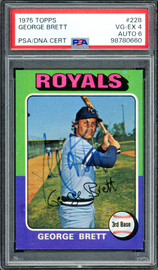 George Brett Autographed 1975 Topps Rookie Card #228 Kansas City Royals PSA 4 Auto Grade 6 PSA/DNA #98780660