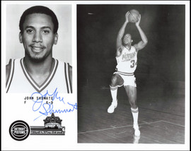 John Shumate Autographed Team Issued 8x10 Photo Detroit Pistons SKU #266938