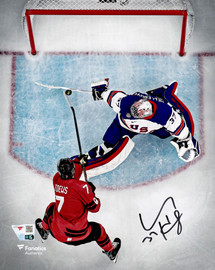 Connor Hellebuyck Autographed 8x10 Photo Team USA Fanatics Holo Stock #267302