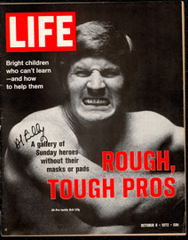 Bob Lilly Autographed Life Magazine Dallas Cowboys SKU #267686