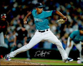 Edwin Diaz Autographed 16x20 Photo Seattle Mariners MCS Holo #104487