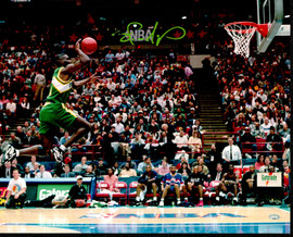 Shawn Kemp Autographed 16x20 Photo Seattle Supersonics (Smudged) MCS Holo #92569