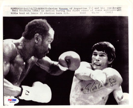 Carlos Monzon Autographed 8x10 Photo PSA/DNA #Q90559