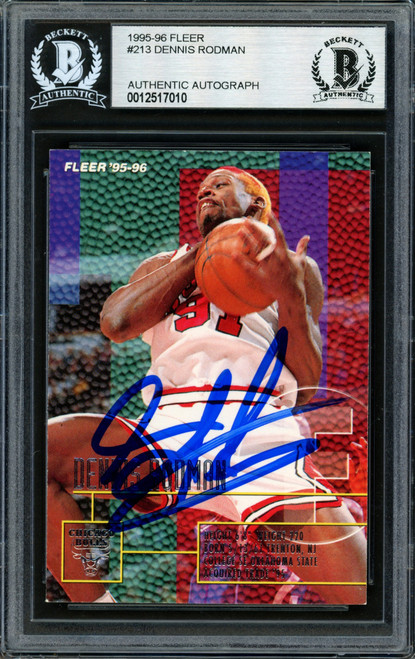 Dennis Rodman Autographed 1995-96 Fleer Card #213 Chicago Bulls Beckett BAS #12517010