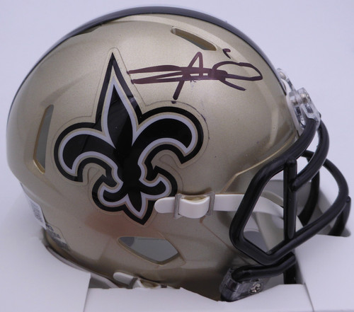 Alvin Kamara Autographed New Orleans Saints Speed Mini Helmet (Smudged) Beckett BAS QR #1W409015