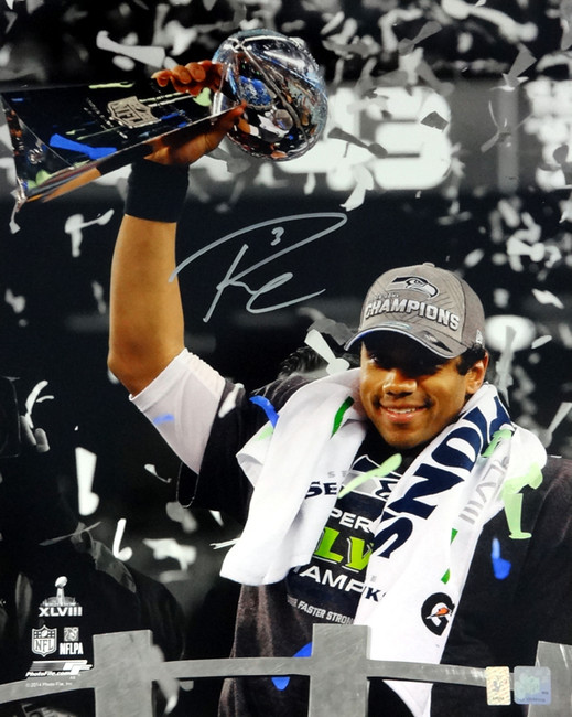 Russell Wilson Autographed 16x20 Photo Seattle Seahawks Super Bowl Trophy RW Holo Stock #85977