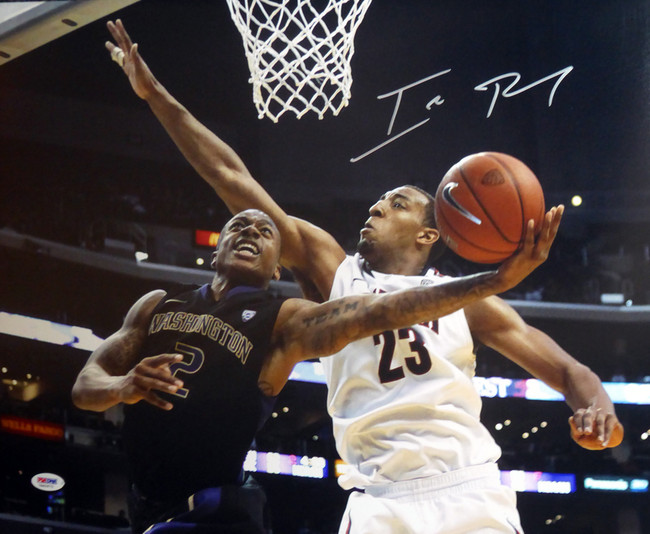 Isaiah Thomas Autographed 16x20 Photo Washington Huskies PSA/DNA Stock #105741