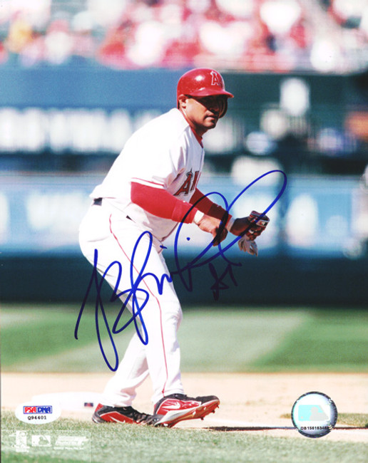 Bengie Molina Autographed 8x10 Photo Anaheim Angels PSA/DNA #Q94401