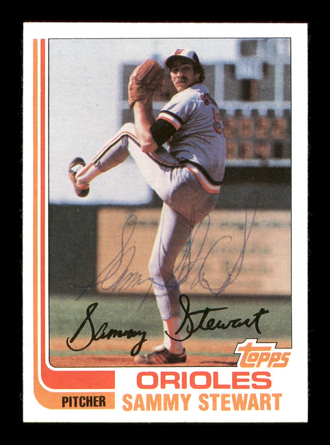 Sammy Stewart Autographed 1982 Topps Card #679 Baltimore Orioles SKU #166786