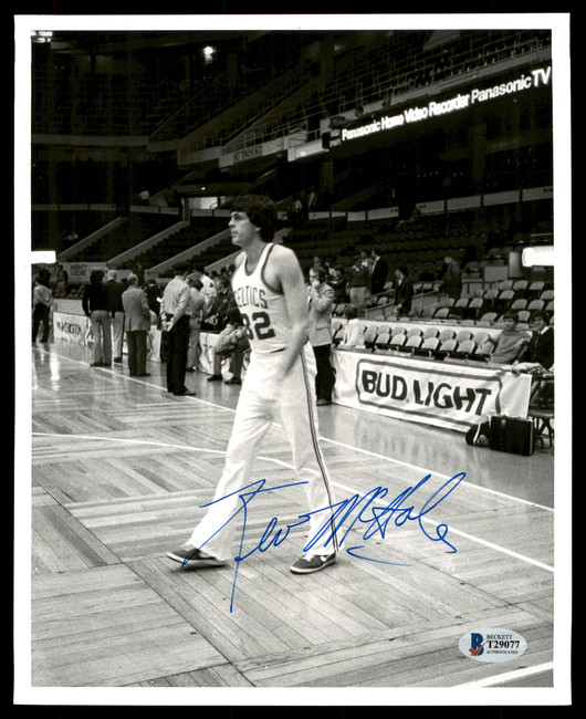 Kevin McHale Autographed 8x10 Photo Boston Celtics Vintage Beckett BAS #T29077