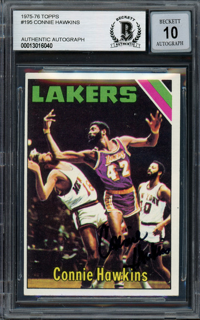 Connie Hawkins Autographed 1975-76 Topps Card #195 Los Angeles Lakers Auto Grade Gem Mint 10 Beckett BAS #13016040