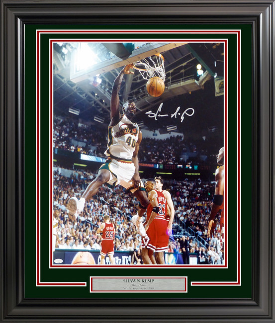 Shawn Kemp Autographed Framed 16x20 Photo Seattle Supersonics MCS Holo Stock #200379