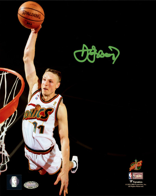 Detlef Schrempf Autographed 8x10 Photo Seattle Supersonics Slam Dunk MCS Holo Stock #202452