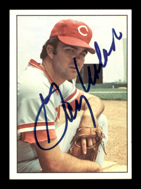 Gary Nolan Autographed 1975 SSPC Card #29 Cincinnati Reds SKU #204795