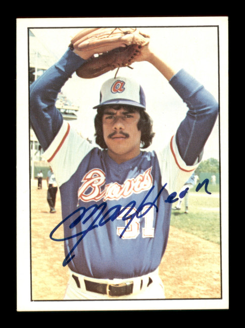 Maximino Leon Autographed 1975 SSPC Card #3 Atlanta Braves SKU #204787
