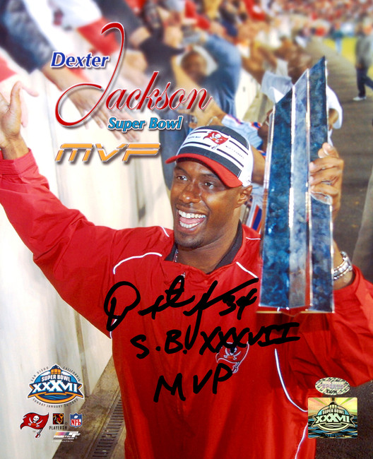 Dexter Jackson Autographed 8X10 Photo Tampa Bay Buccaneers "SB XXXVII MVP" MCS Holo Stock #208903