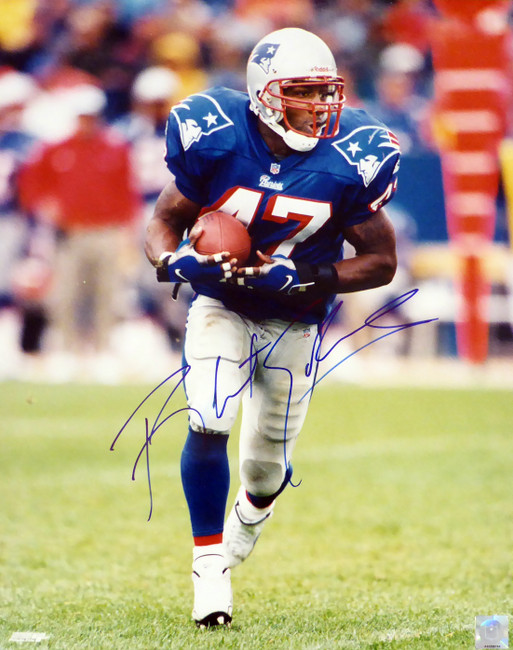 Robert Edwards Autographed 16x20 Photo New England Patriots SKU #214151