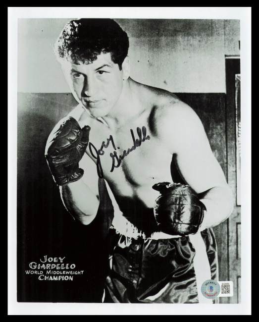 Joey Giardello Autographed 8x10 Photo Beckett BAS QR #BH29080