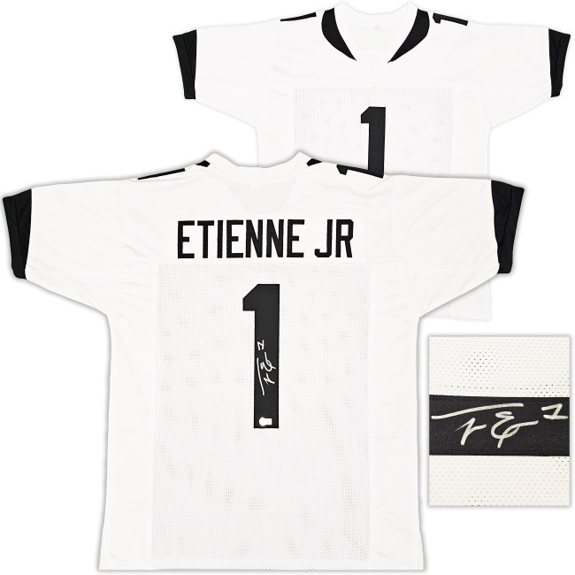 Jacksonville Jaguars Travis Etienne Autographed White Jersey Beckett BAS Witness Stock #220897