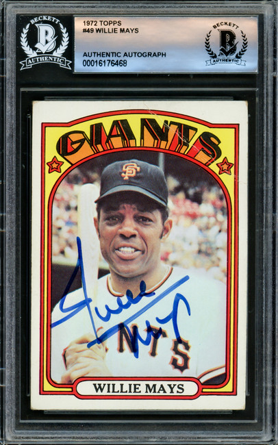 Willie Mays Autographed 1972 Topps Card #49 San Francisco Giants Beckett BAS #16176468