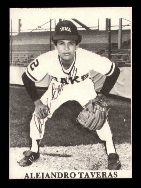 Alex Taveras Autographed 1975 TCMA Rookie Card Iowa Oaks SKU #231576