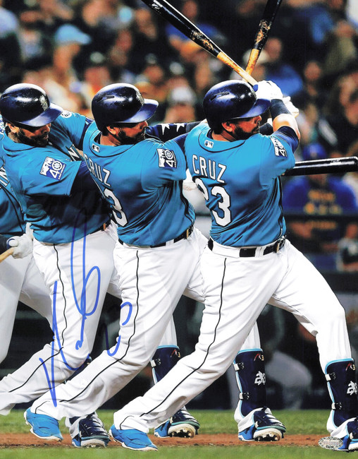 Nelson Cruz Autographed 11x14 Photo Seattle Mariners MCS Holo #64236