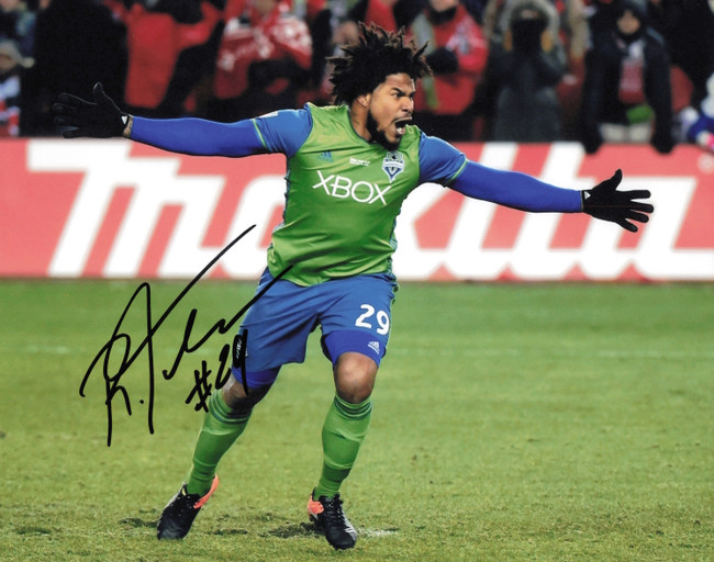 Roman Torres Autographed 8x10 Photo Seattle Sounders SKU #244179