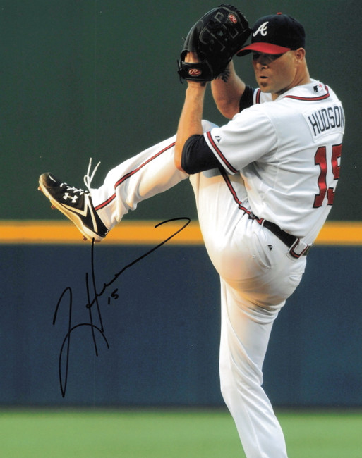Tim Hudson Autographed 8x10 Photo Atlanta Braves SKU #245679