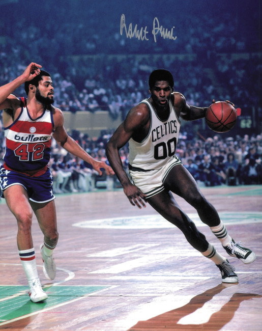 Robert Parish Autographed 8x10 Photo Boston Celtics SKU #244779