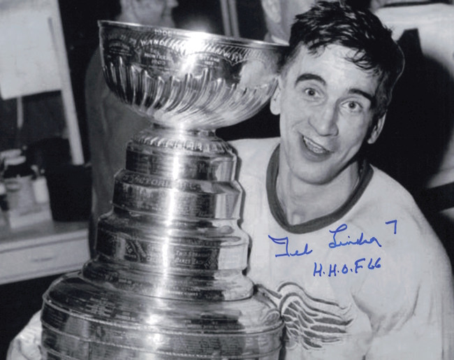 Ted Lindsay Autographed 8x10 Photo Detroit Red Wings "HHOF 66" SKU #247398