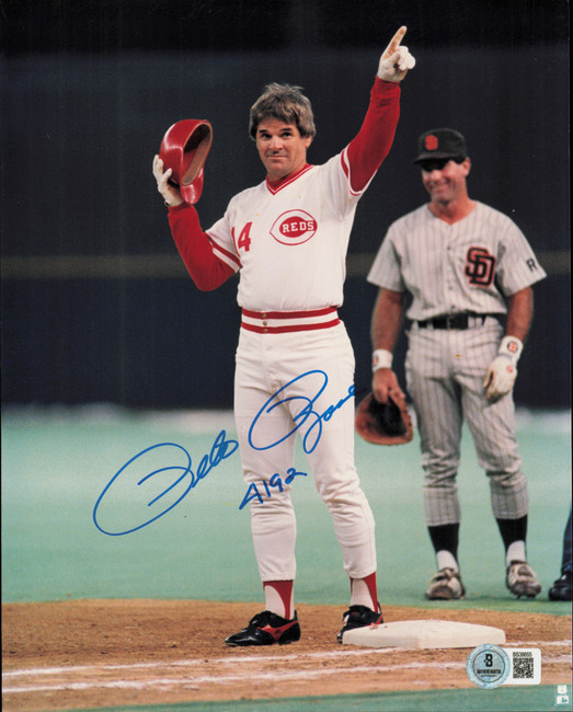 Pete Rose Autographed 8x10 Photo Cincinnati Reds Beckett BAS #BS38655