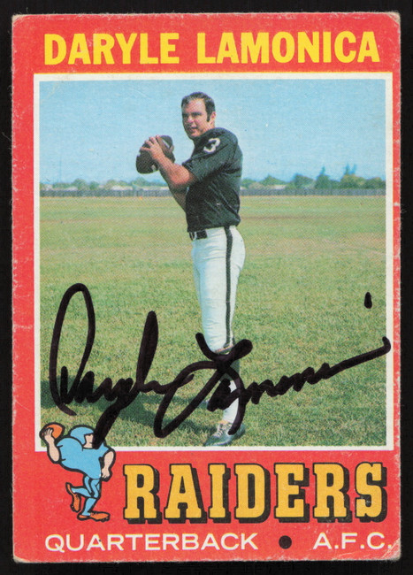 Daryle Lamonica Autographed 1971 Topps Card #70 Oakland Raiders SKU #259109