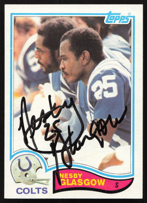 Nesby Glasgow Autographed 1982 Topps Card #15 Baltimore Colts SKU #259218