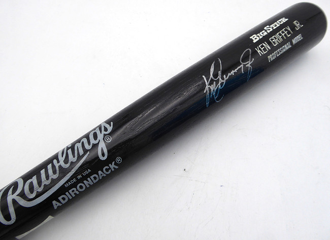 Ken Griffey Jr. Autographed Rawlings Bat Seattle Mariners Beckett BAS QR #BU87147