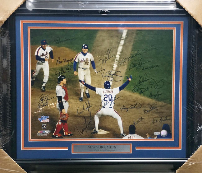 1986 New York Mets World Series Champions Autographed Framed 16x20 Photo With 26 Signatures Including Gary Carter MLB Holo #LH180734