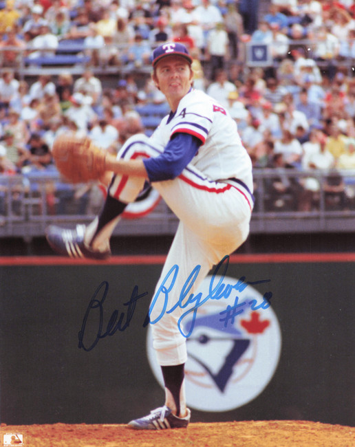 Bert Blyleven Autographed 8x10 Photo Texas Rangers SKU #266882