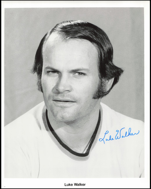 Luke Walker Autographed 1973 Team Issued 8x10 Photo Pittsburgh Pirates SKU #266925