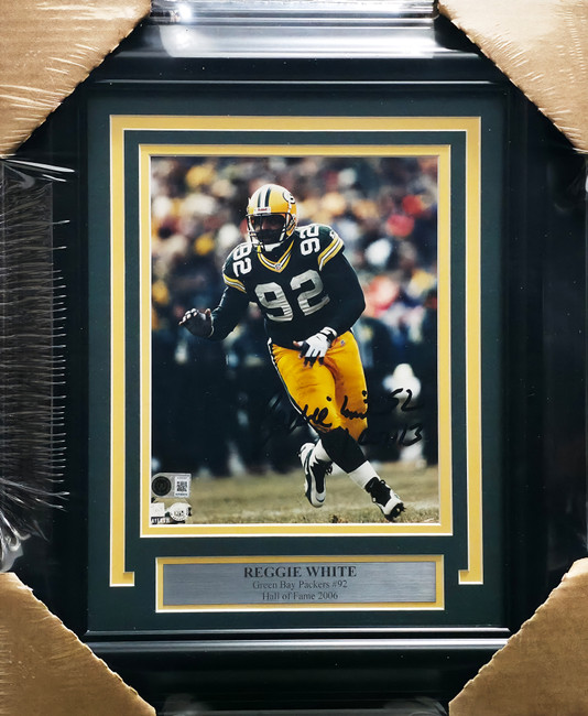 Reggie White Autographed Framed 8x10 Photo Green Bay Packers Beckett BAS #AG020307