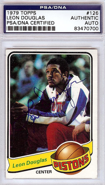 Leon Douglas Autographed 1979 Topps Card #126 Detroit Pistons PSA/DNA #83470700