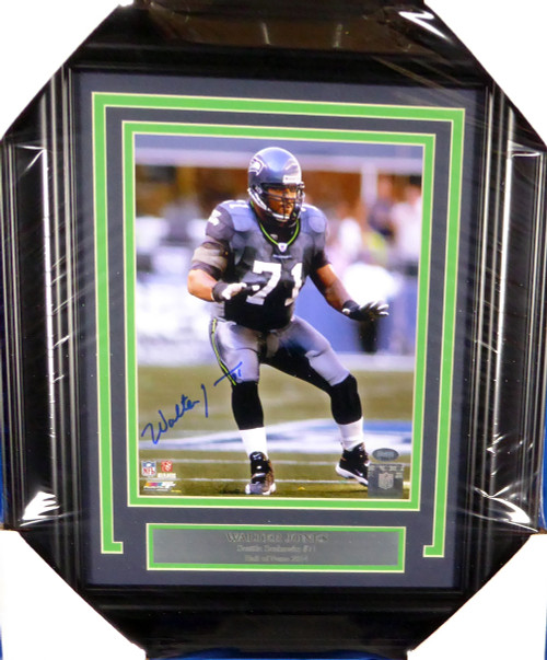 Quandre Diggs Autographed Framed 8x10 Photo Seattle Seahawks MCS Holo Stock  #209005