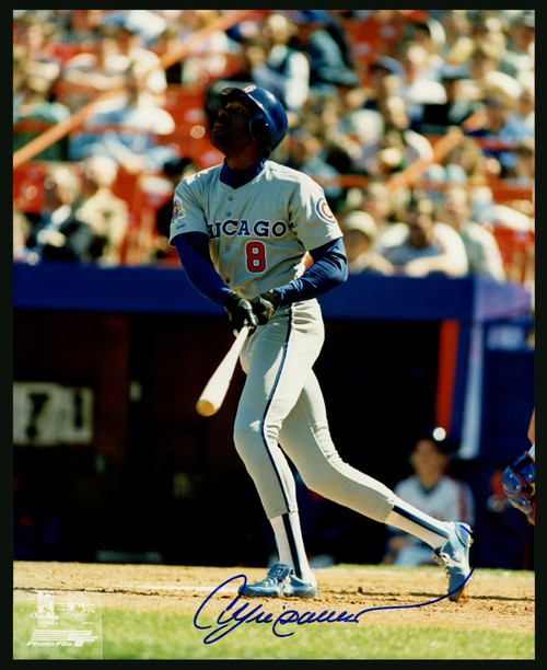 Andre Dawson Signed 8x10 Photo Chicago Cubs (JSA VV33940) — RSA