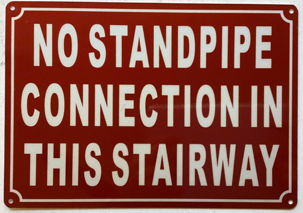 No standpipe connection in this stairway No standpipe connection in this stairway