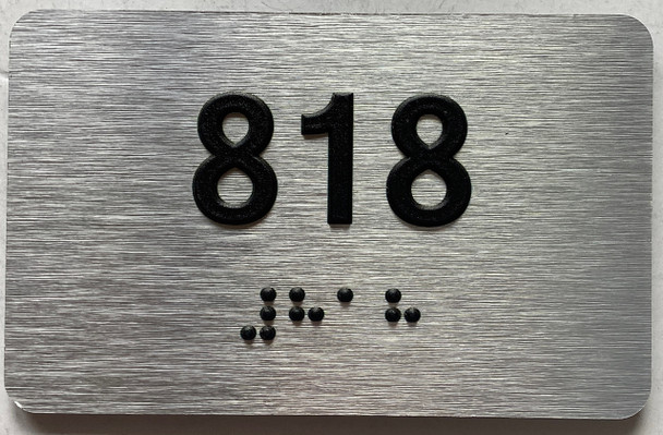 ADA APARTMENT NUMBER 818 SIGN