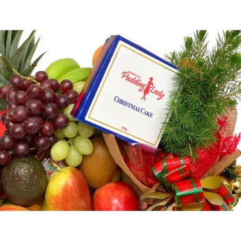 Christmas Baskets with Christmas Cake Christmas Baskets with Christmas Cake
