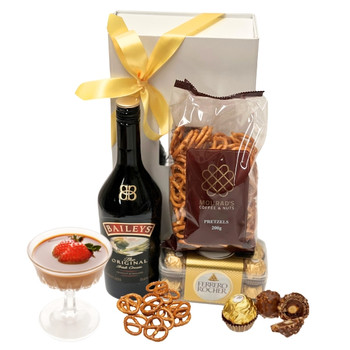 Baileys Lover Gift Set - Baileys + Ferrero Chocolates