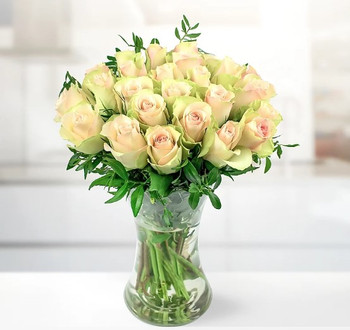 Bella Cream Rose Bouquet