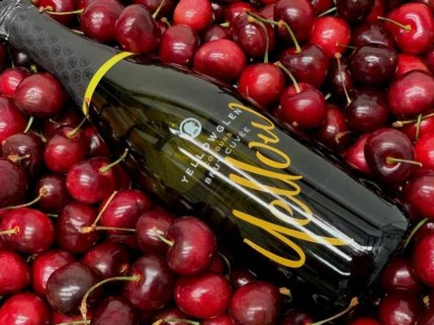 Yellowglen Christmas Hamper with Cherries