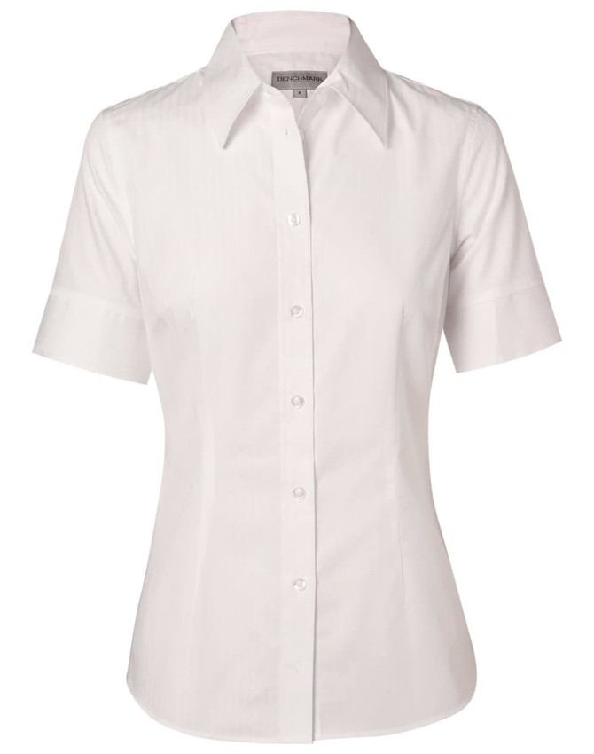 A short-sleeved women's button-up shirt in white with a self-stripe pattern and a collar. Features a logo on the label.
